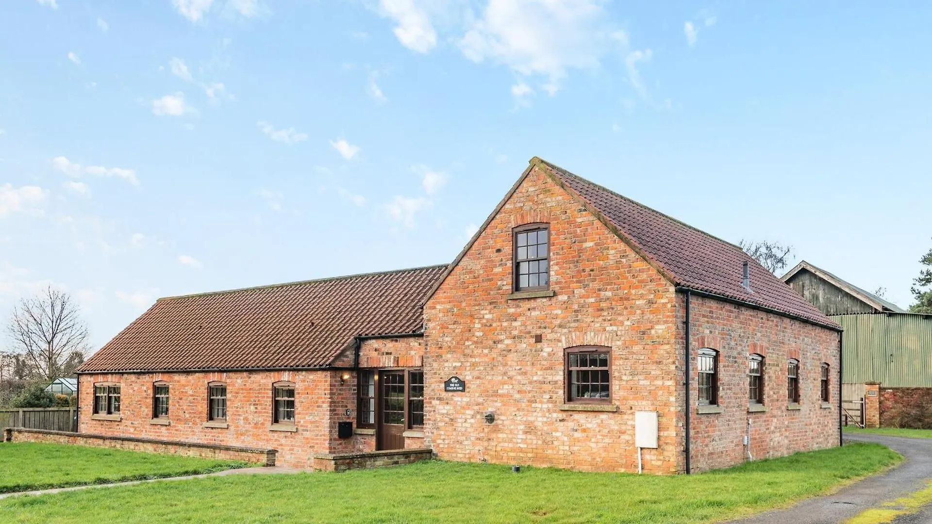 The Old Combine Shed Villa Huby United Kingdom